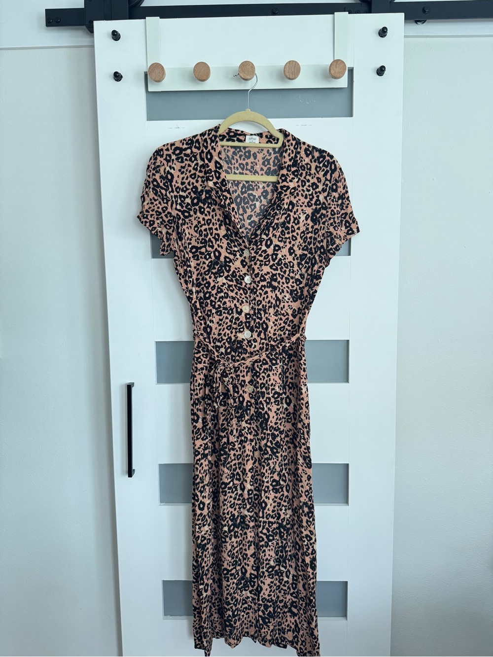 Aritzia Pink Leopard-Print Button-Front Midi Dress